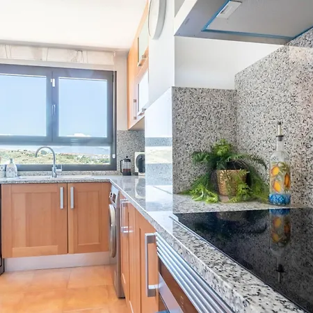 아파트 Sunset Boutique Resina Golf - Happy *